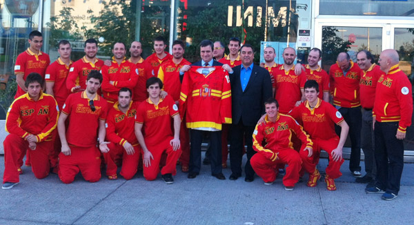 120409 visita miguel cardenal hockey hielo | FEDH | Federación Española de Deportes de Hielo