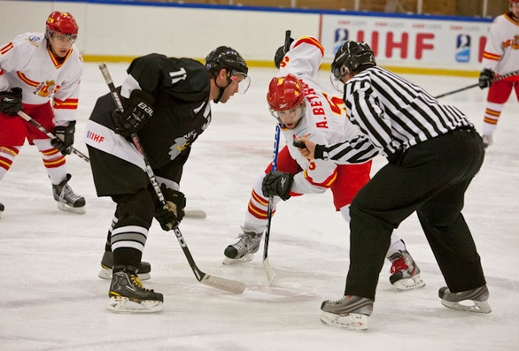 españa nueva zelanda adrian betran hockey hielo | FEDH | Federación Española de Deportes de Hielo