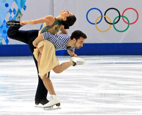 1402 Sara Adri largo sochi PATINAJE ARTÍSTICO PAREJAS SOBRE HIELO | FEDH | Federación Española de Deportes de Hielo