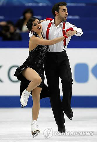 1403 Sara Adri 1401 Marta Garcia PATINAJE ARTÍSTICO POR PAREJAS SOBRE HIELO | FEDH | Federación Española de Deportes de Hielo