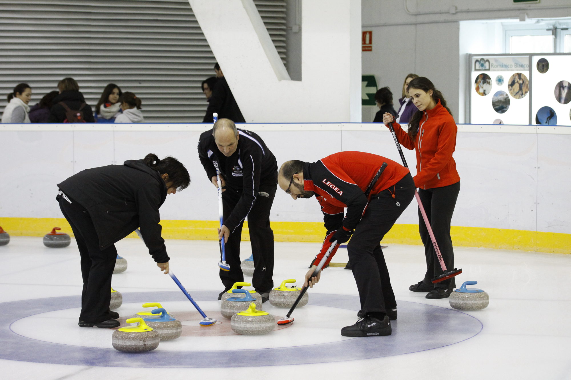 , Jaca vence la primera Liga Norte-Sur de Curling, Real Federación Española Deportes de Hielo