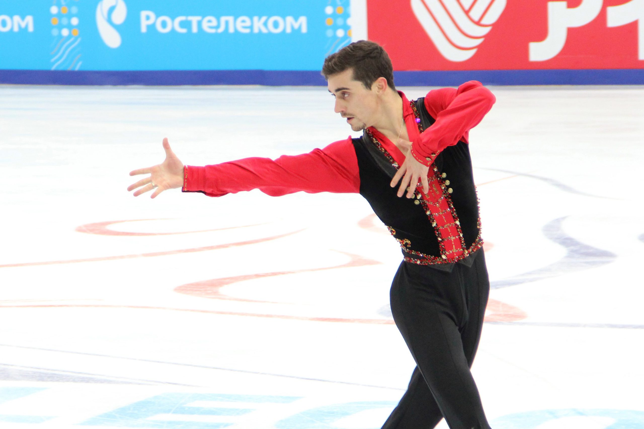 , Javier Fernández se sitúa segundo en el Mundial de Boston, Real Federación Española Deportes de Hielo