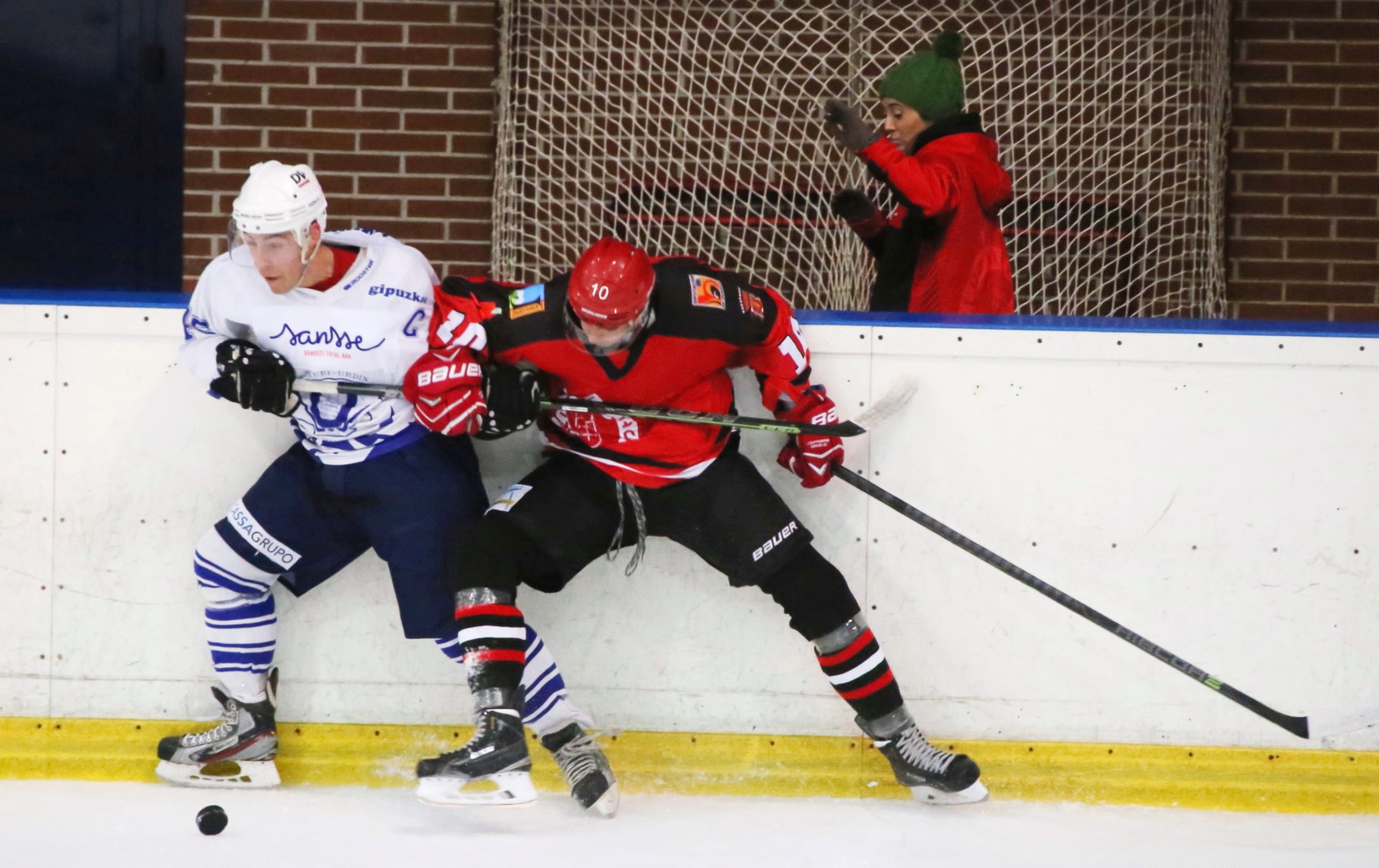 , Todo a una carta para ganar la LNHH, Real Federación Española Deportes de Hielo