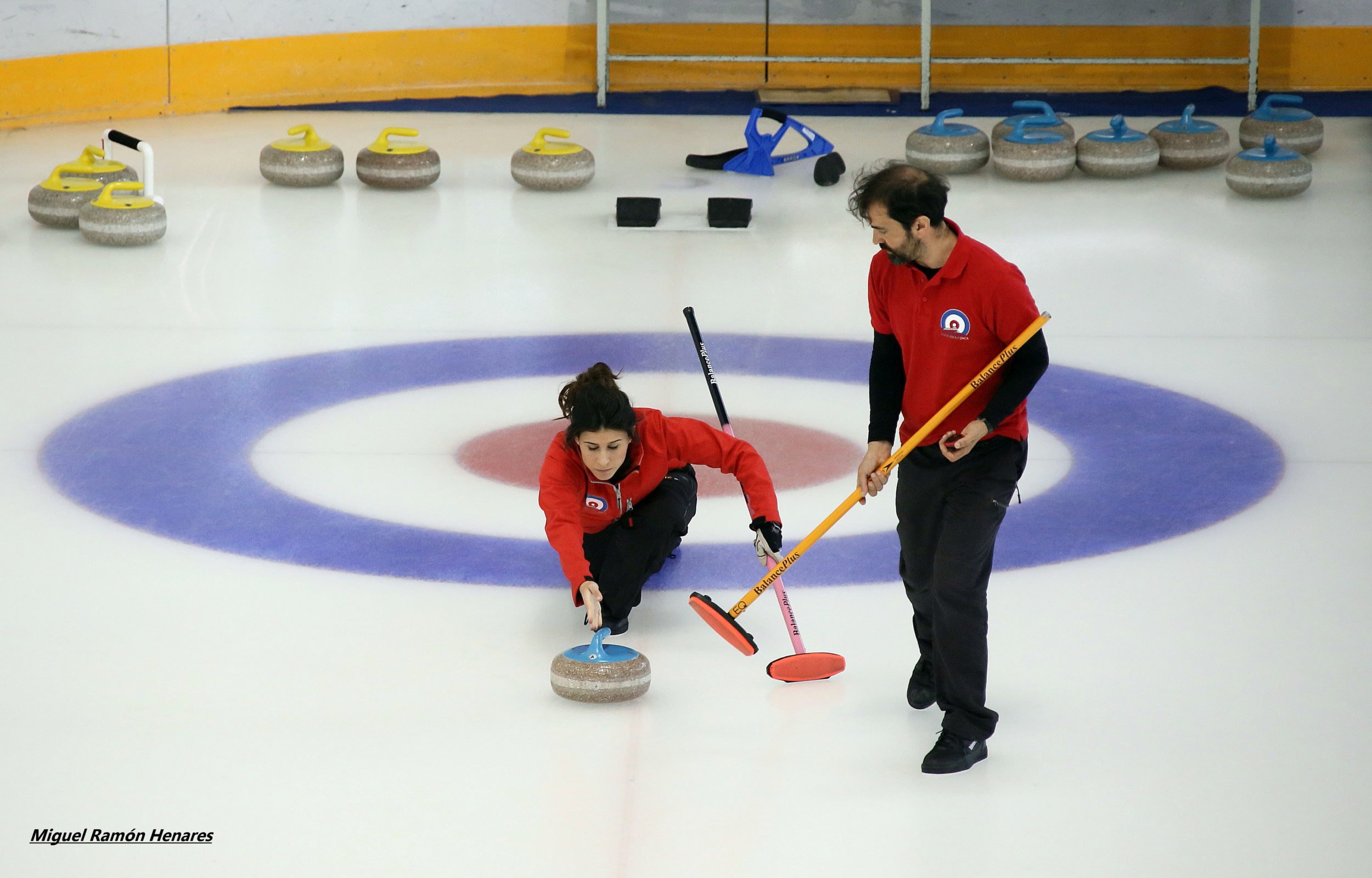 , Curso de iniciación al curling en Barcelona, Real Federación Española Deportes de Hielo