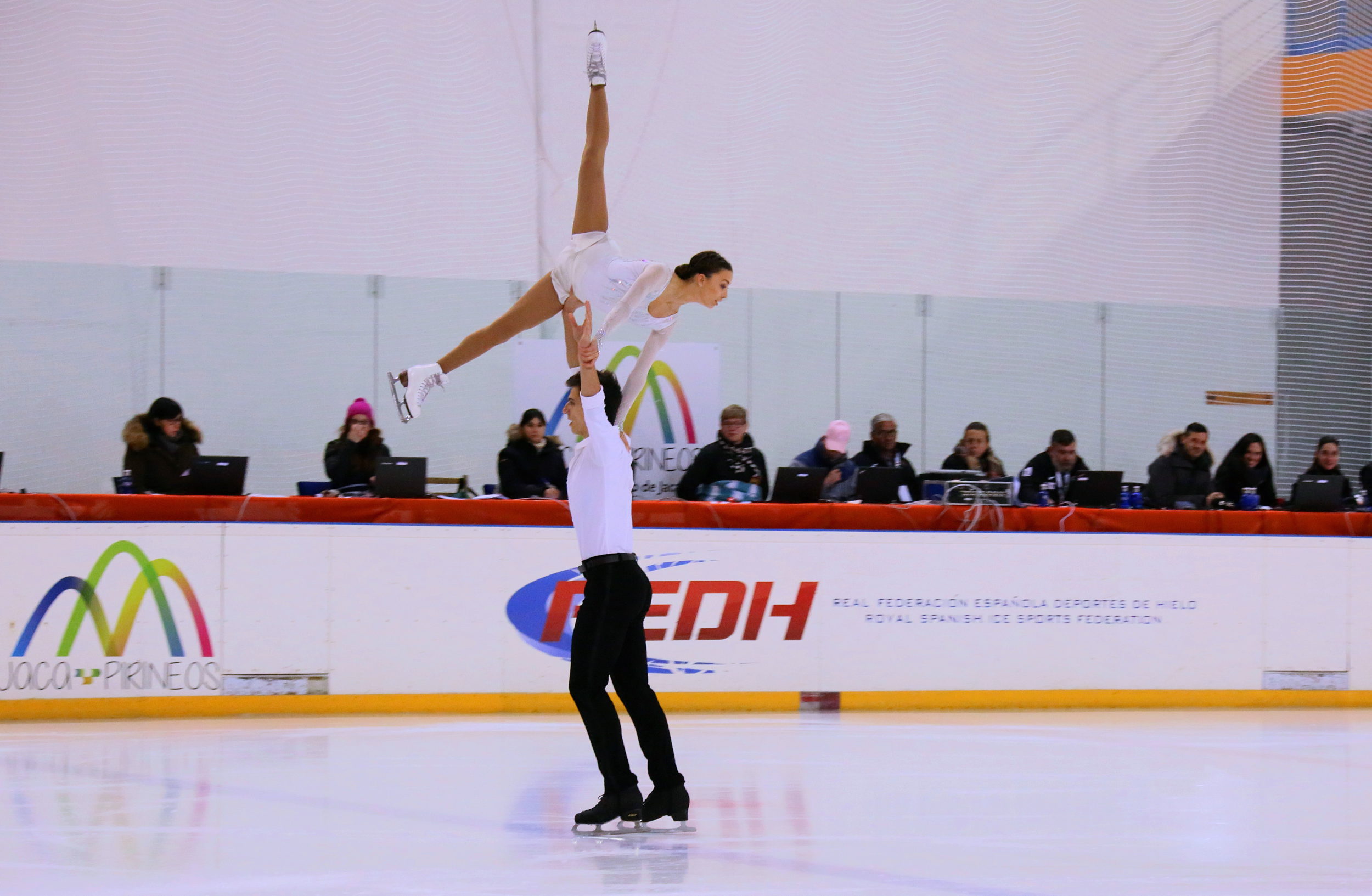 , Primera jornada del Campeonato de España con el foco en las parejas, Real Federación Española Deportes de Hielo