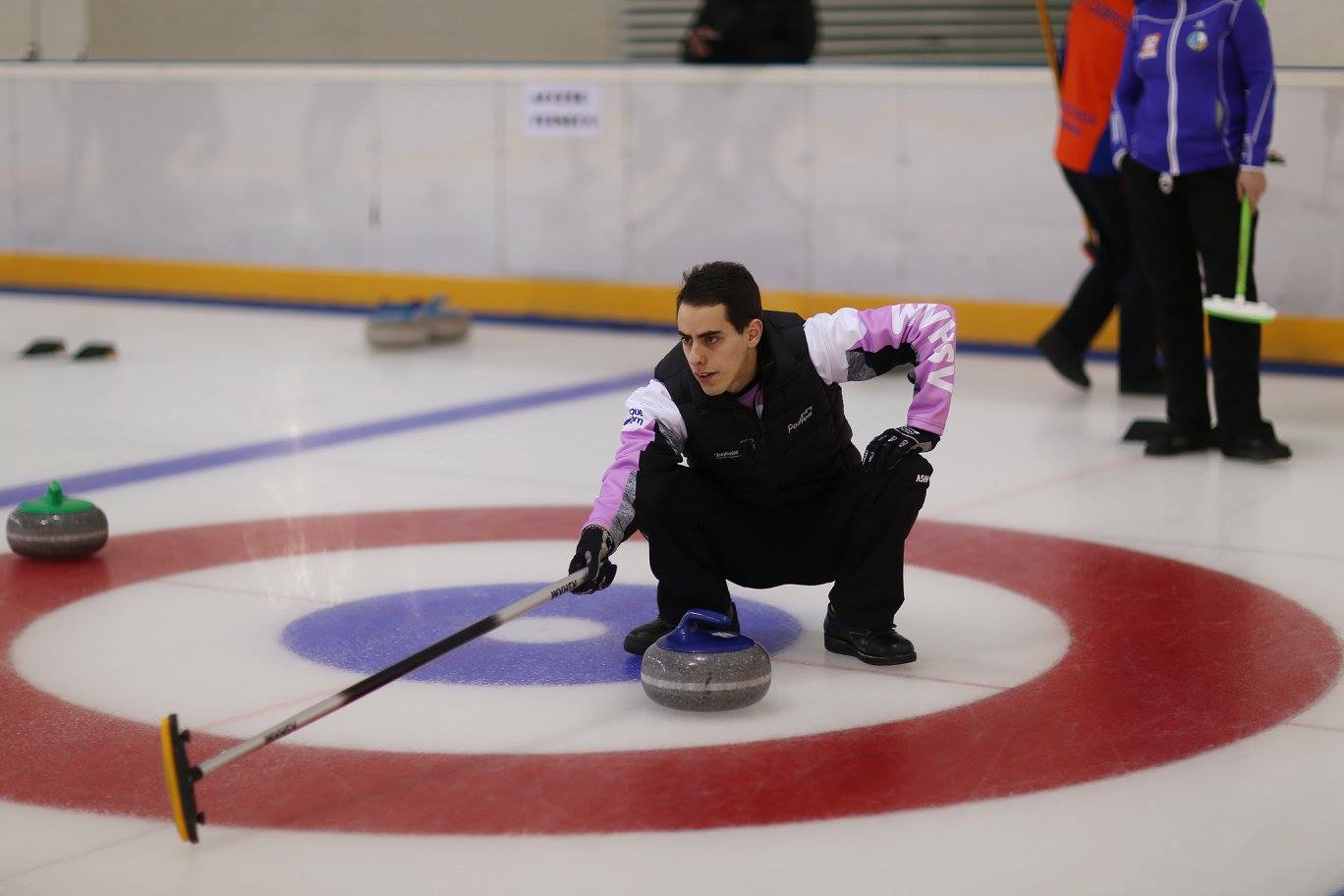 , El mejor Curling español se cita en Jaca con el Campeonato de Dobles Mixto, Real Federación Española Deportes de Hielo