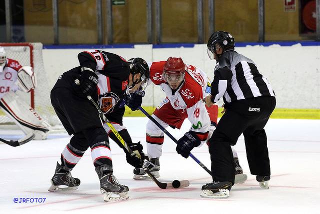 , SAD Majadahonda sorprende al CH Jaca en la prórroga, Real Federación Española Deportes de Hielo