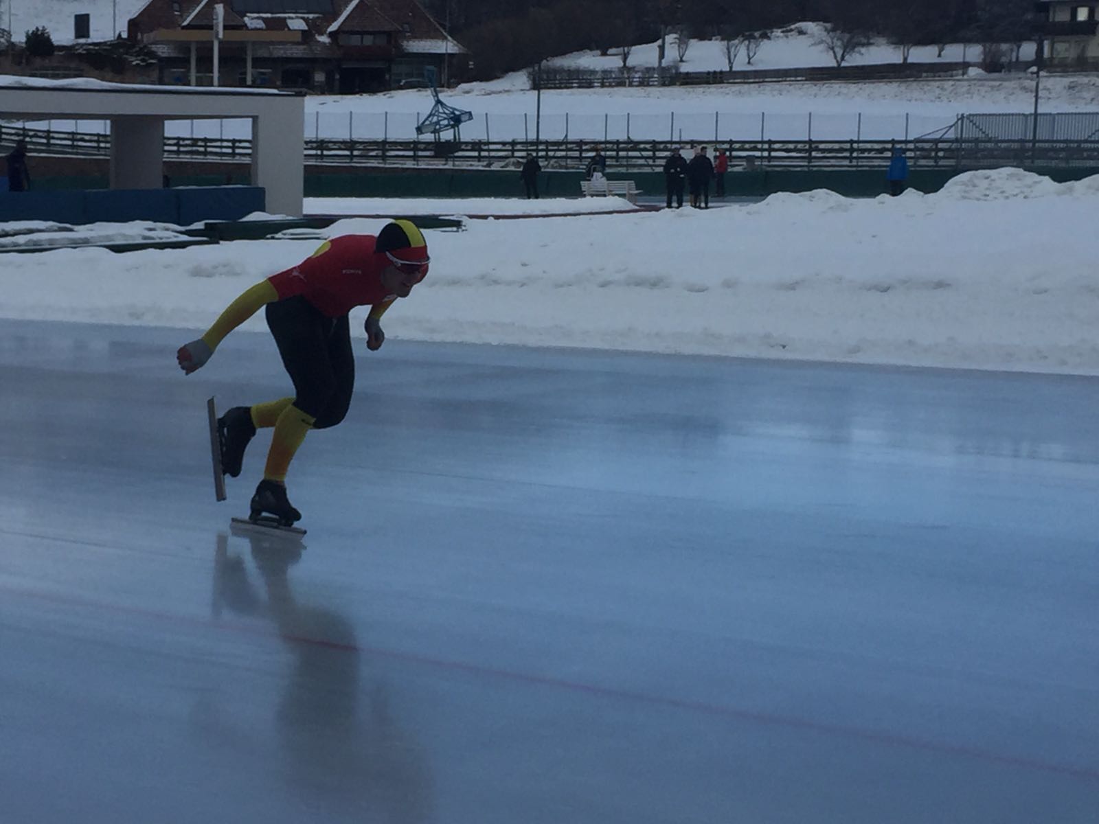 , El combinado español de Velocidad destaca en Collalbo, Real Federación Española Deportes de Hielo