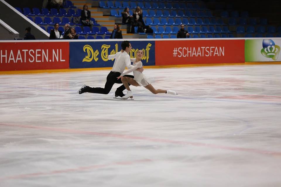 , Aritz Maestu &amp; Laura Barquero triunfan en la Challenge Cup, Real Federación Española Deportes de Hielo