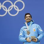 , El camino hacia el Bronce en PyeongChang de SuperJavi, Real Federación Española Deportes de Hielo