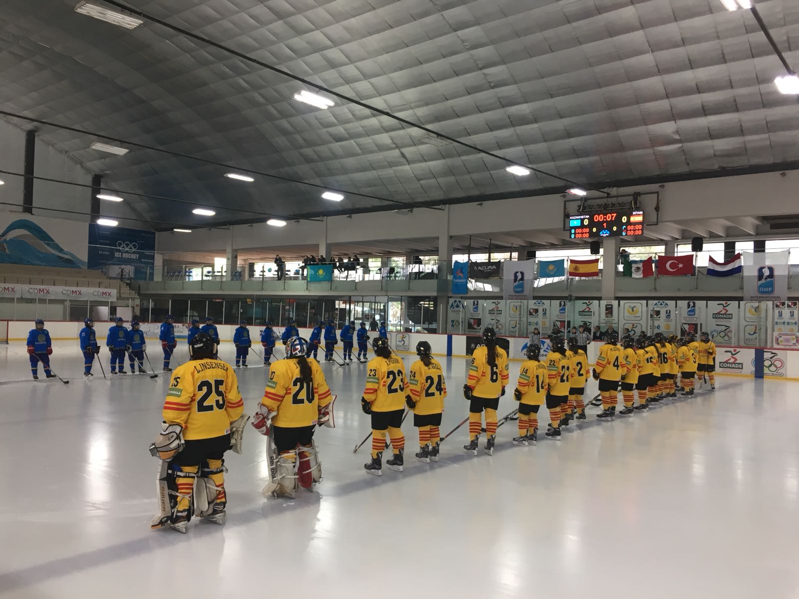 , La Selección Española U18 Femenina se cuelga el bronce el Mundial de México, Real Federación Española Deportes de Hielo