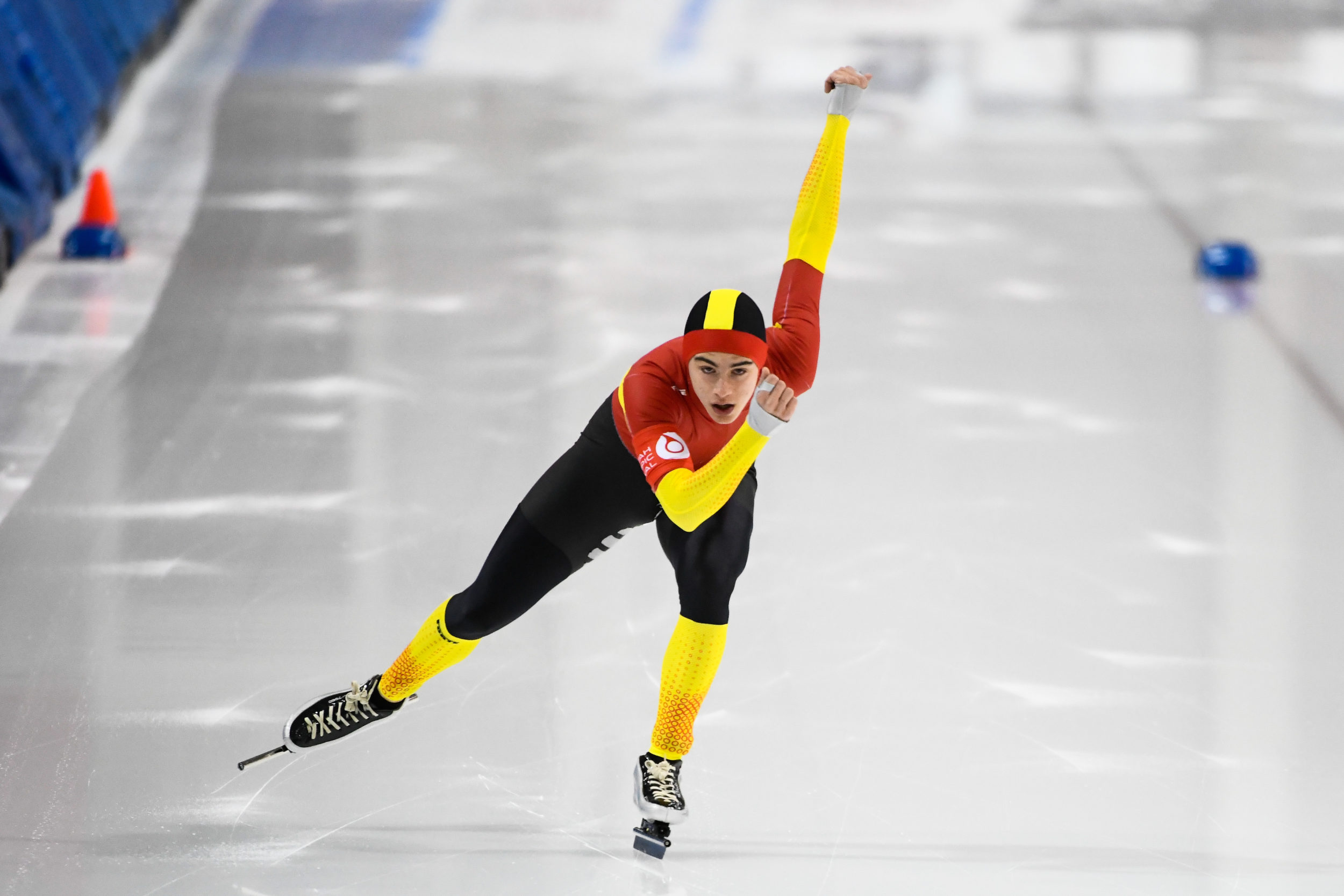 , Nil Llop hace historia en el Mundial Junior de Velocidad, Real Federación Española Deportes de Hielo