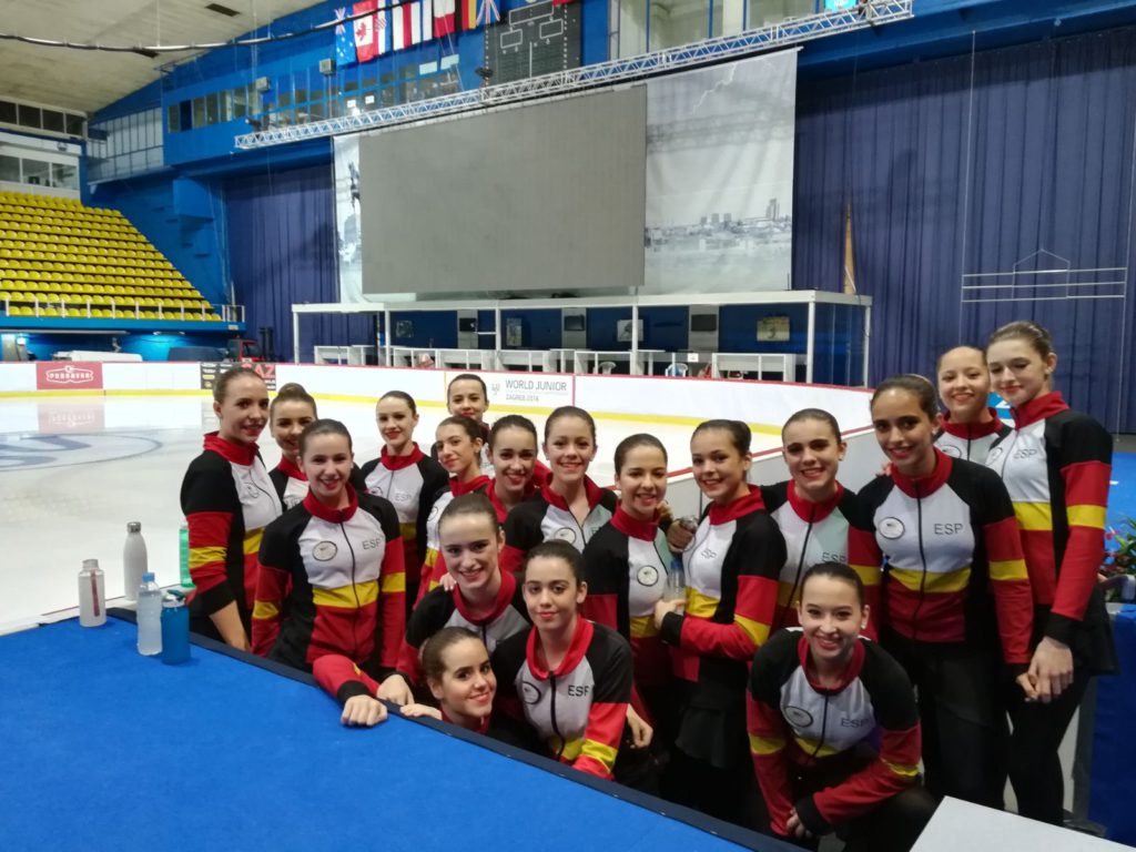 , El Team Mirum finaliza la temporada en el Mundial Junior de Zagreb, Real Federación Española Deportes de Hielo