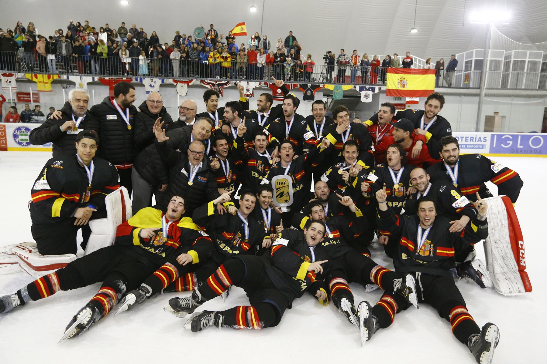 , España reescribe la historia de la IIHF, Real Federación Española Deportes de Hielo