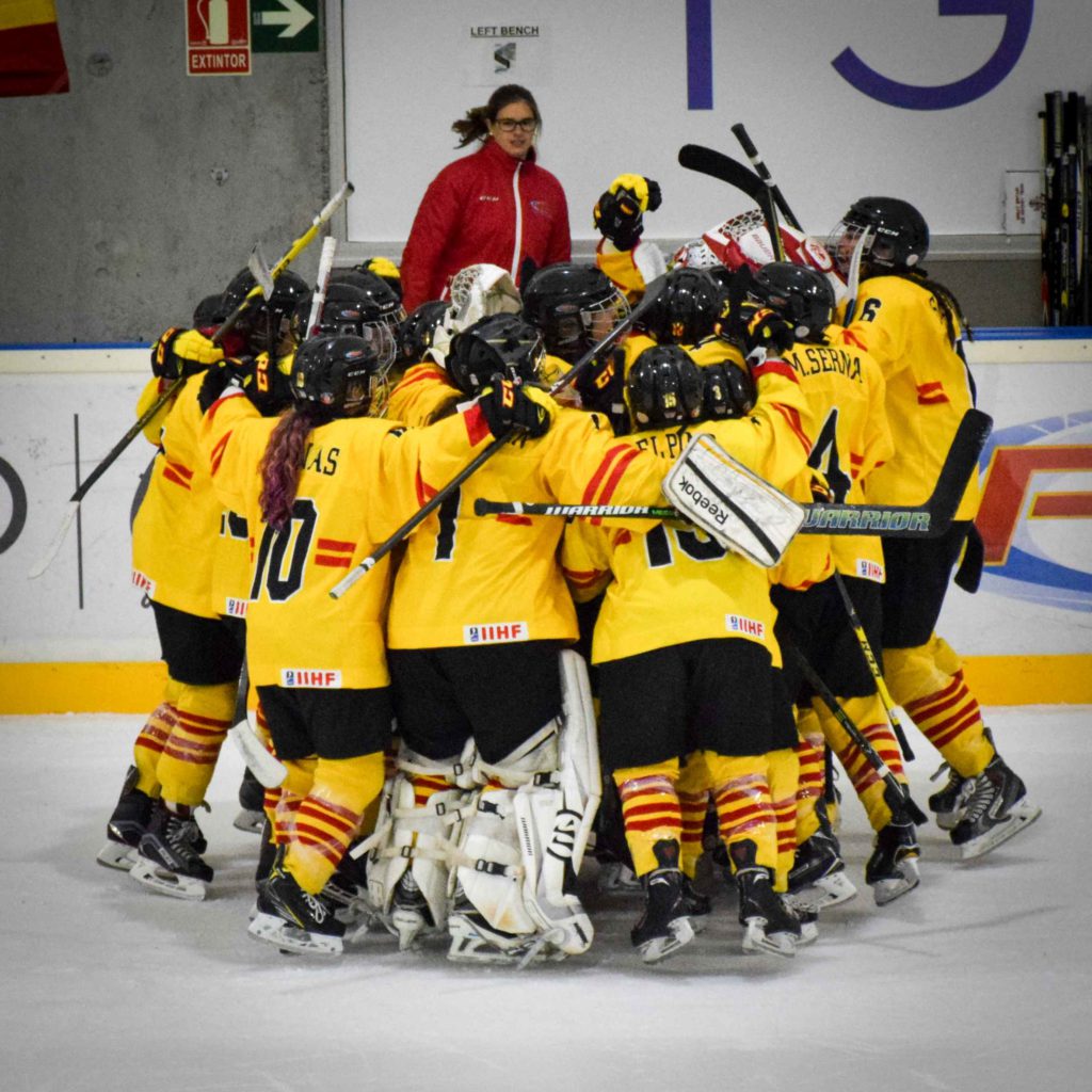 , La Selección U18 Femenina jugará el Mundial de 2019 en Jaca, Real Federación Española Deportes de Hielo