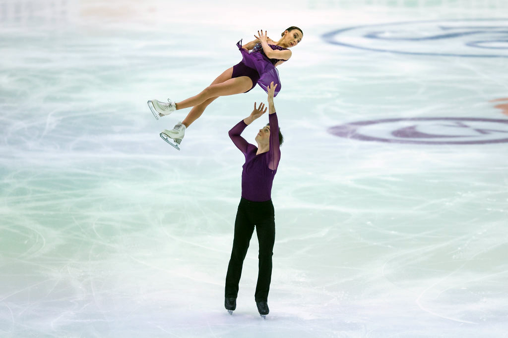 , La pareja Laura Barquero &amp; Tòn Cónsul separa su camino, Real Federación Española Deportes de Hielo