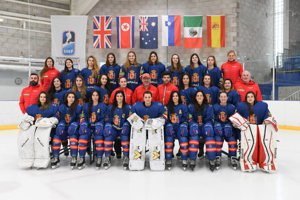 Hockey sobre hielo España Femenino Selecci%C3%B3n-Espa%C3%B1ola_Dumfries_low-e1594655018420-1024x683