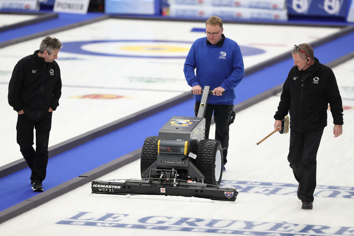 , La World Curling Academy lanza su primer curso certificado online, Real Federación Española Deportes de Hielo