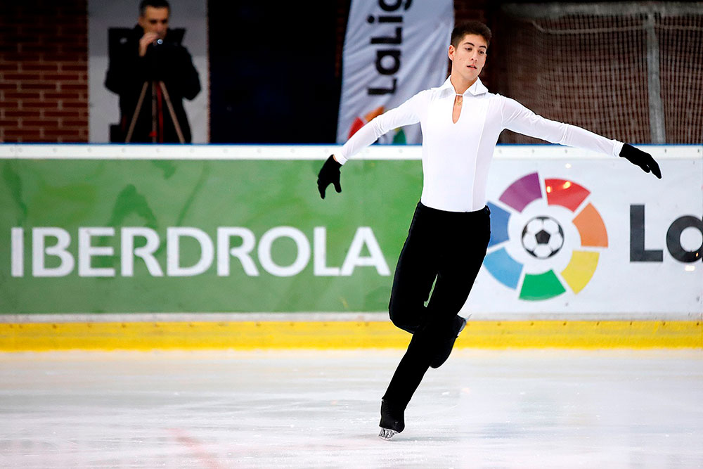 FEDHIELO. Real Federación Española Deportes de Hielo | Aleix Gabara PATINAJE ARTÍSTICO SOBRE HIELO