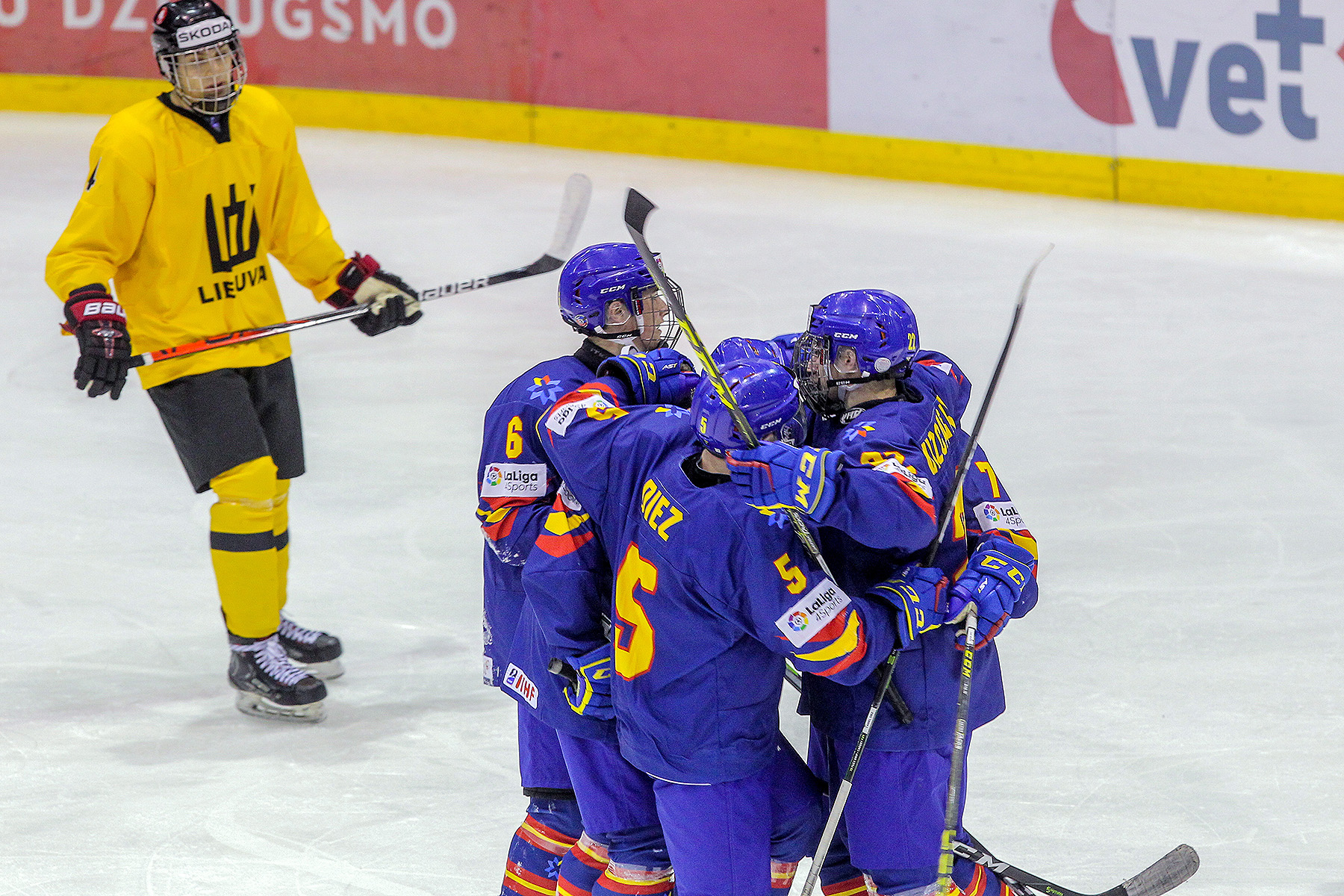 , La IIHF cancela el Mundial U20 masculino y el Mundial U18 femenino de 2021, Real Federación Española Deportes de Hielo