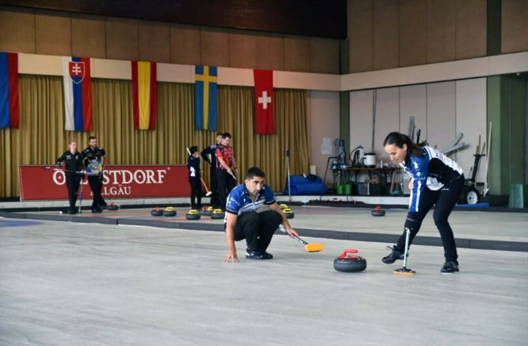 , Oihane Otaegi y Mikel Unanue inician la temporada 2020-21 con buenas sensaciones, Real Federación Española Deportes de Hielo