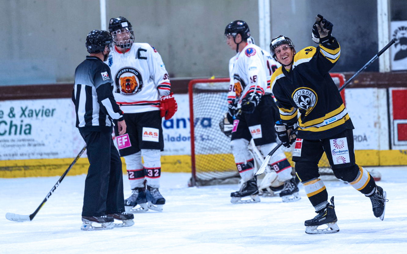 CG Puigcerdà, CG Puigcerdà y CHH Txuri Urdin dominan la jornada de recuperación, Real Federación Española Deportes de Hielo