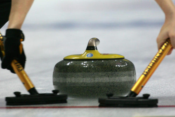 curling, El estreno de la Liga Española de Curling y la Liga Junior de Dobles Mixtos, aplazado a la temporada 2021-22, Real Federación Española Deportes de Hielo