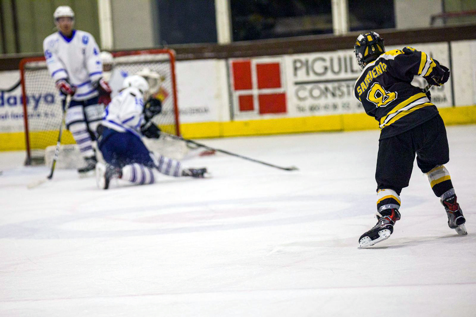 LNHH, Duelo por el liderato en la LNHH Loterías, Real Federación Española Deportes de Hielo