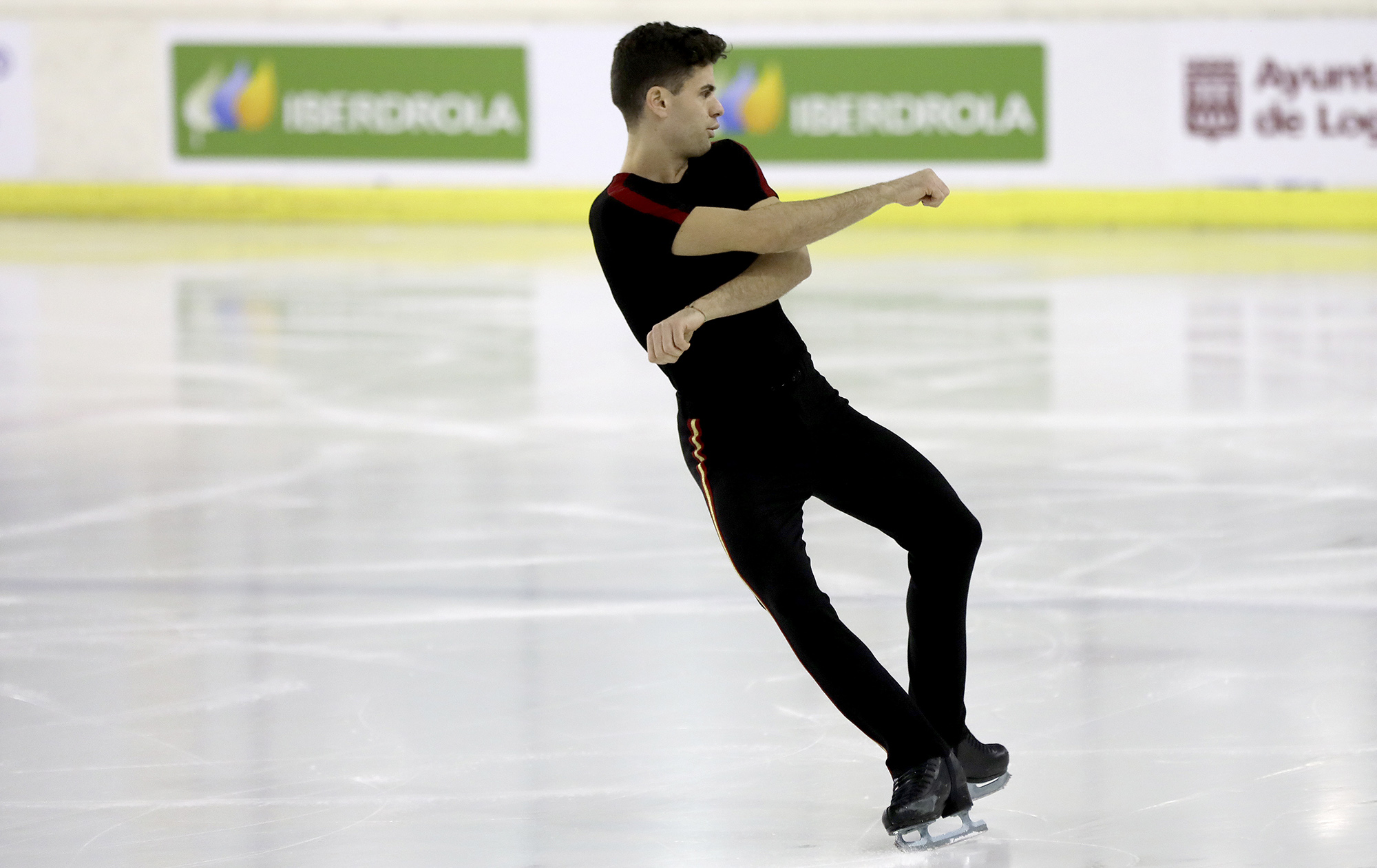 Javier raya, Javier Raya, entre los 25 ‘líderes jóvenes’ seleccionados por el COI, Real Federación Española Deportes de Hielo