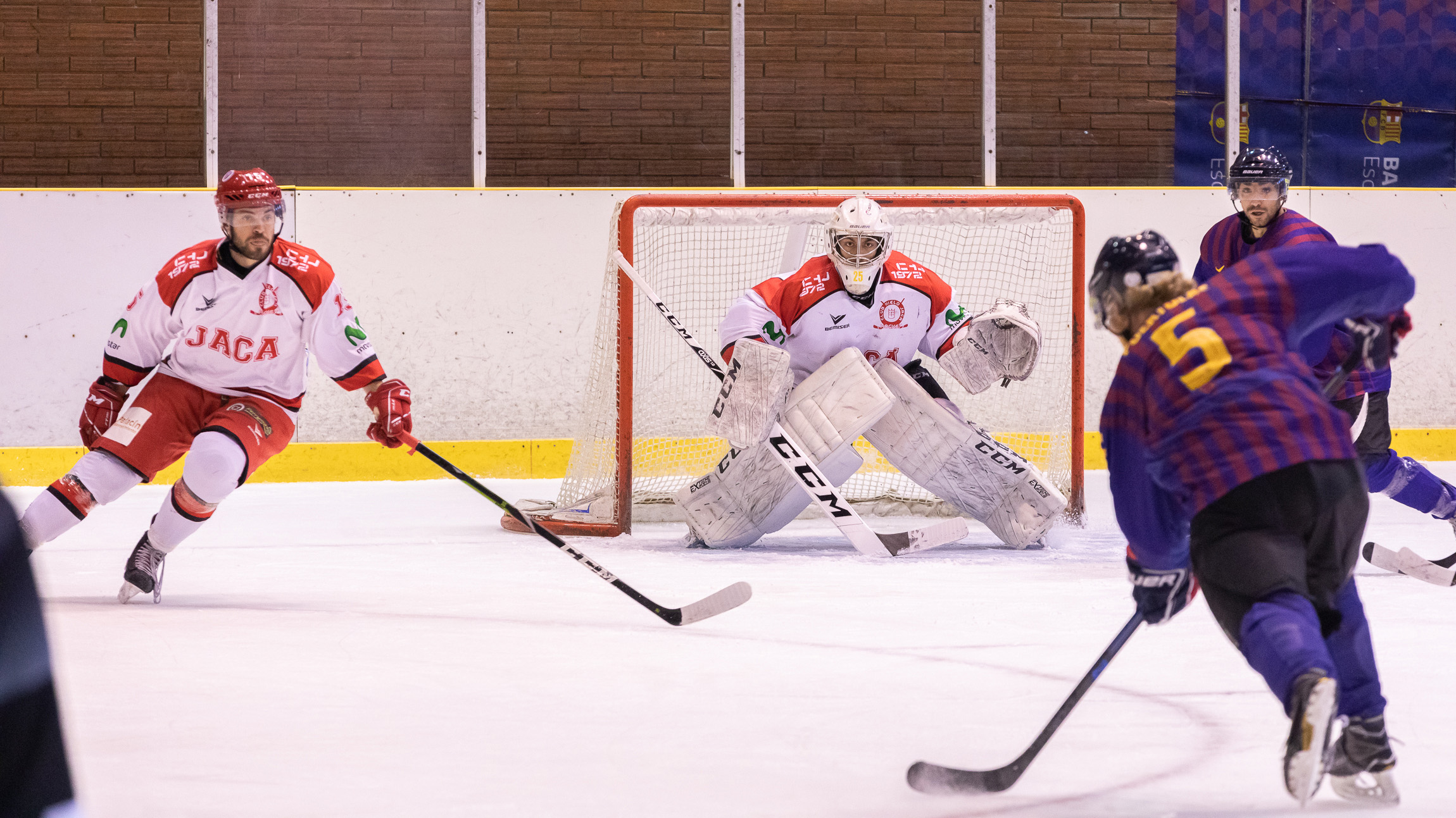 , Barça y Puigcerdà, a la final de la LNHH Loterías, Real Federación Española Deportes de Hielo