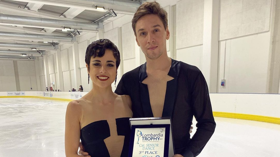 patinaje, La temporada internacional de patinaje se estrena con nota en el Lombardia Trophy, Real Federación Española Deportes de Hielo