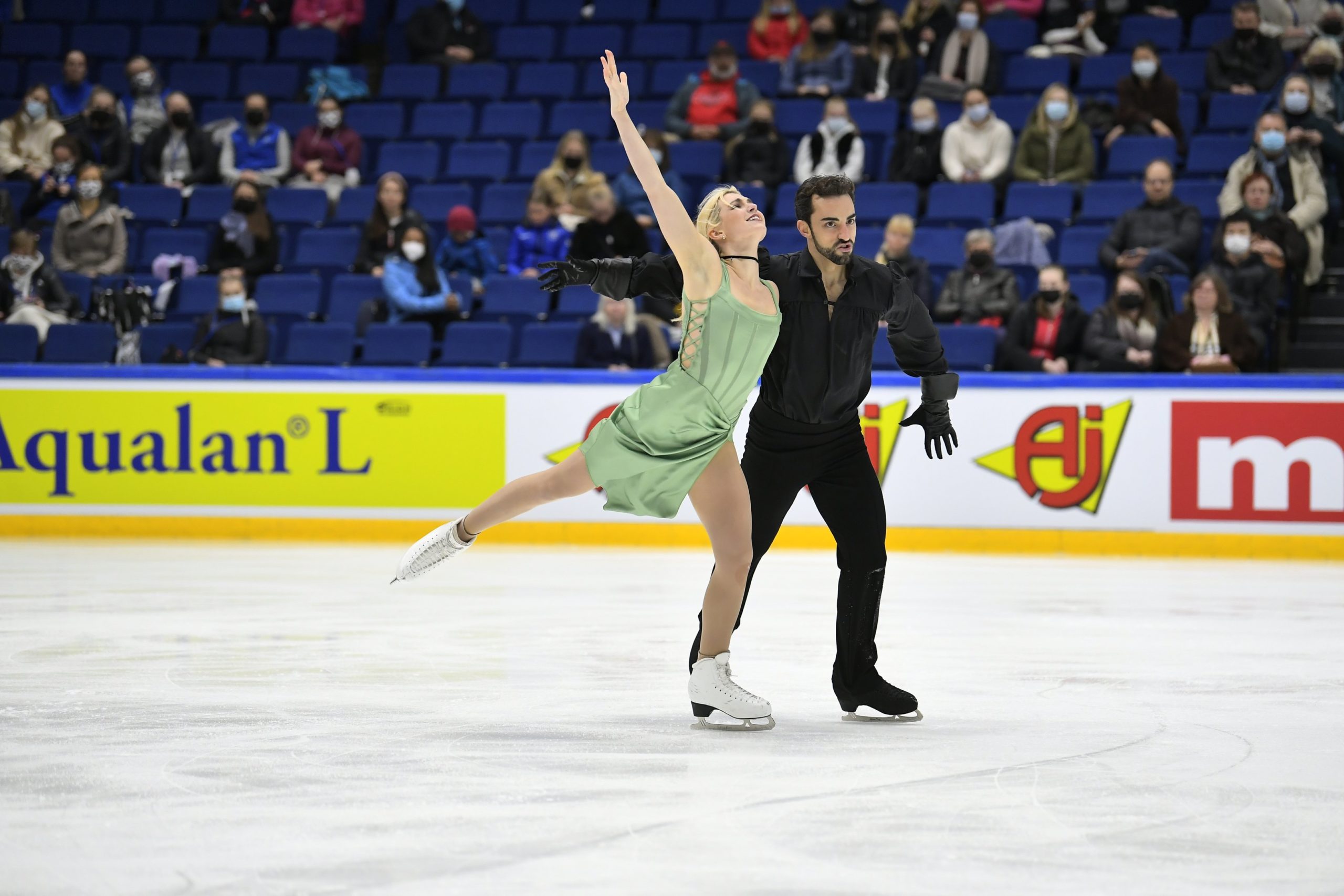 , El equipo nacional brilla en el Finlandia Trophy 2021, Real Federación Española Deportes de Hielo