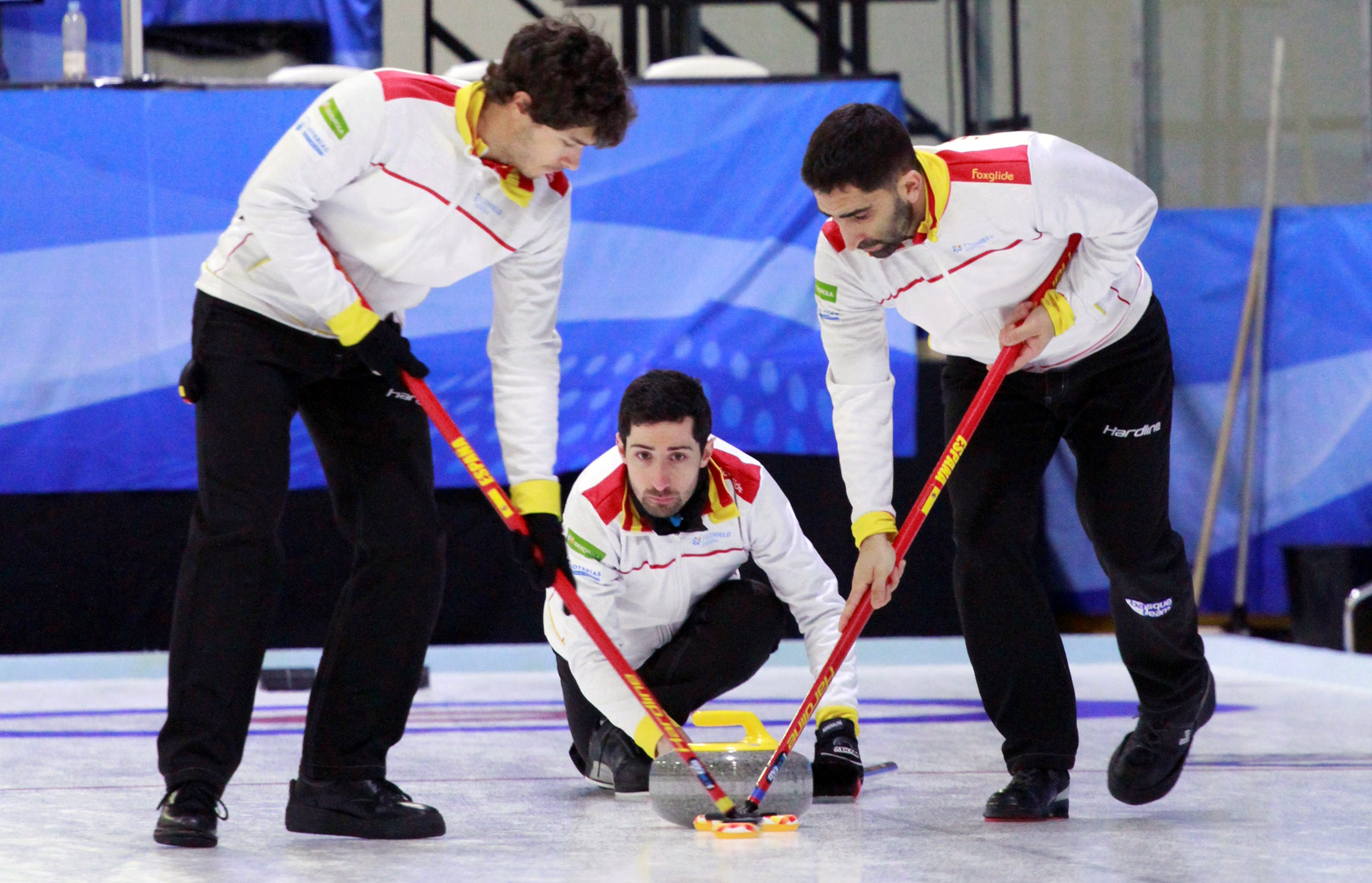 , España finaliza sexta el clasificatorio al Mundial 2022, Real Federación Española Deportes de Hielo