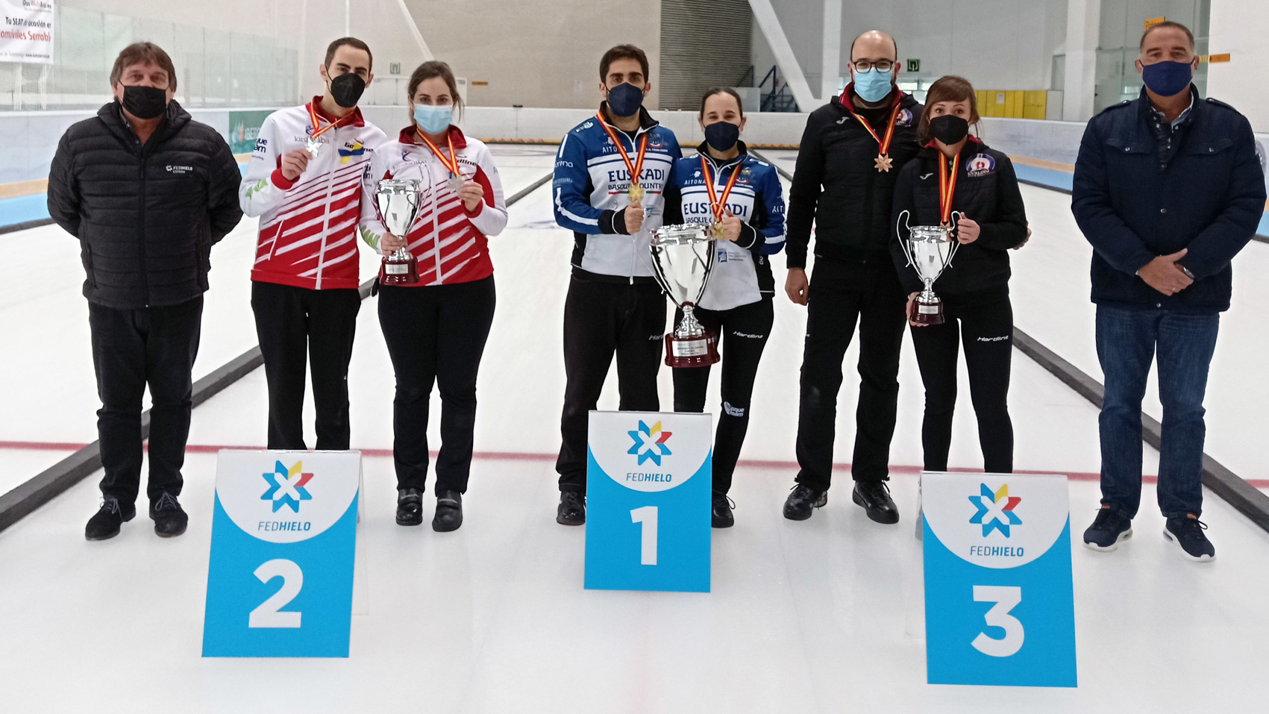 , El Txuri-Berri Otaegi/Unanue revalida su título de Dobles Mixtos, Real Federación Española Deportes de Hielo