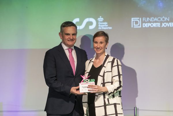 , La RFEDH, presente en la Gala del Tour Universo Mujer, Real Federación Española Deportes de Hielo