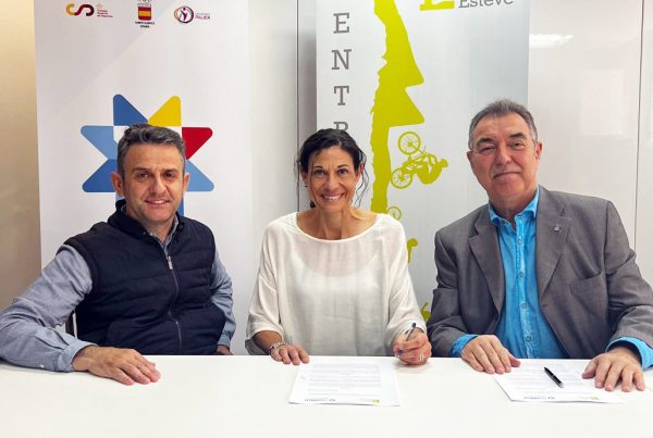 , La RFEDH firma un convenio de colaboración con la Fundación Isidre Esteve, Real Federación Española Deportes de Hielo