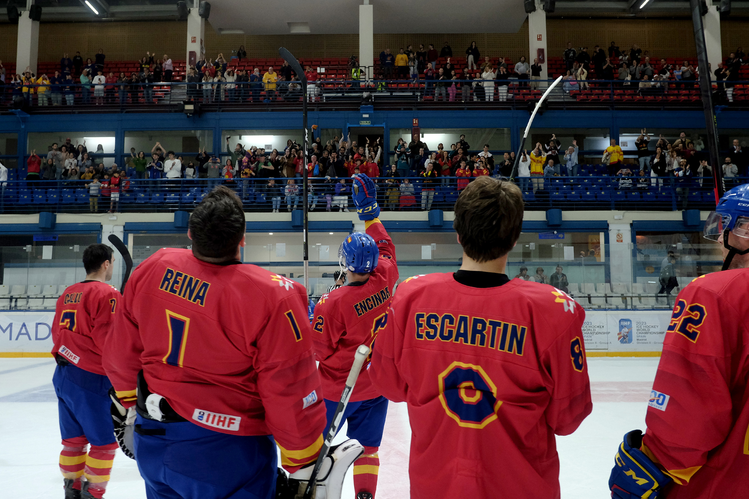 , Festín inaugural de España ante Israel (8-2), Real Federación Española Deportes de Hielo