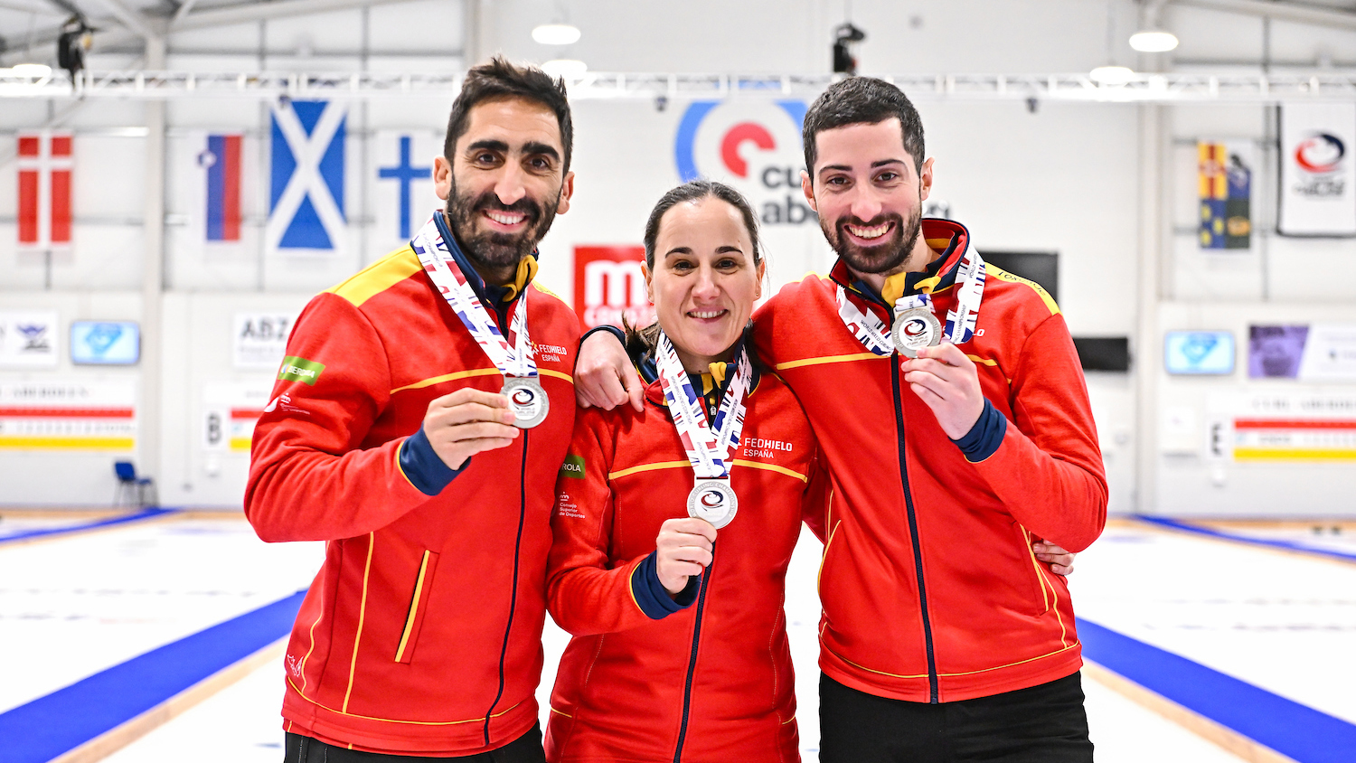 , España vuelve a un podio mundial de curling: subcampeones del mundo del Mundial Mixto, Real Federación Española Deportes de Hielo
