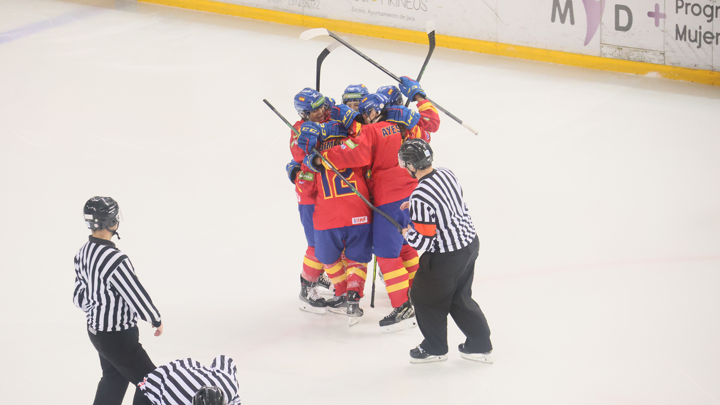 , España completa el Four Nations U18 como anfitriona en tercera posición, Real Federación Española Deportes de Hielo