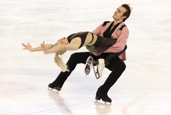 , Tomàs Guarino y Olivia Smart &#038; Tim Dieck brillan en el cierre del Campeonato de España Iberdrola de Patinaje 2023-24 en Logroño, Real Federación Española Deportes de Hielo