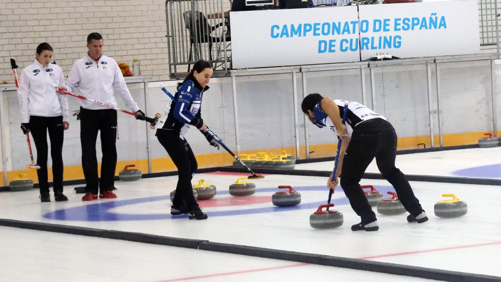 , Oihane Otaegi &#038; Mikel Unanue revalidan su sexto título de Campeones de Dobles Mixtos consecutivo, Real Federación Española Deportes de Hielo