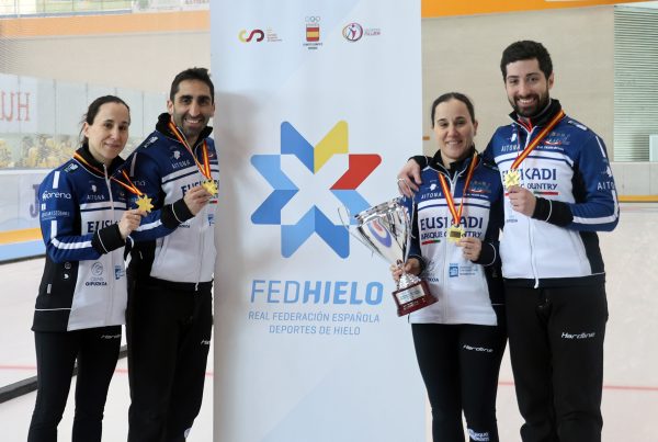 , El Txuri-Berri Cafés Aitona revalida título de campeón de España Mixto, Real Federación Española Deportes de Hielo