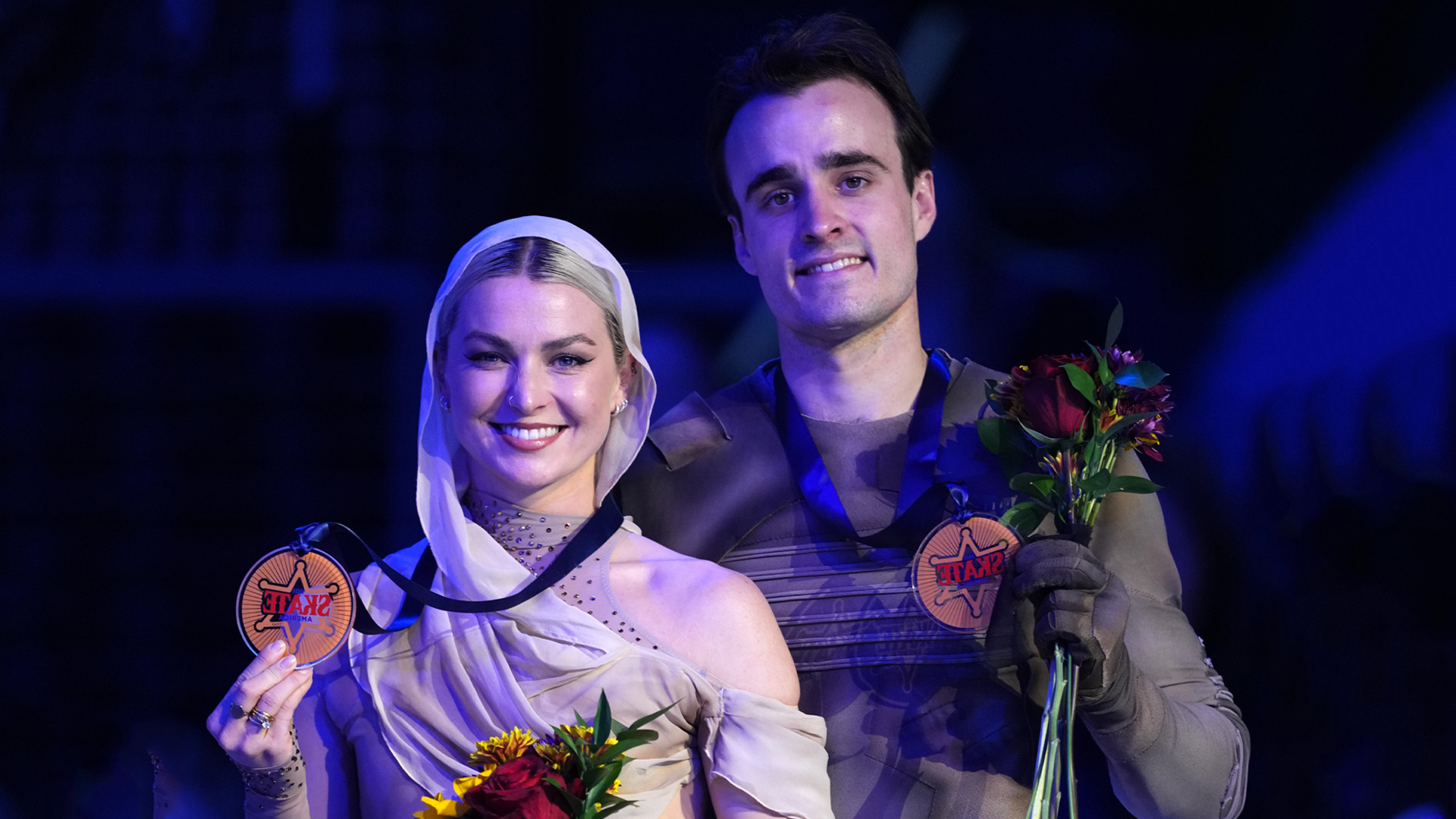 , Olivia Smart & Tim Dieck se llevan el bronce del Skate America, Real Federación Española Deportes de Hielo