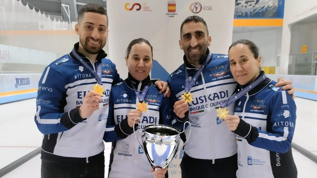 , Txuri-Berri Donostia alcanza su 10º título nacional mixto, Real Federación Española Deportes de Hielo