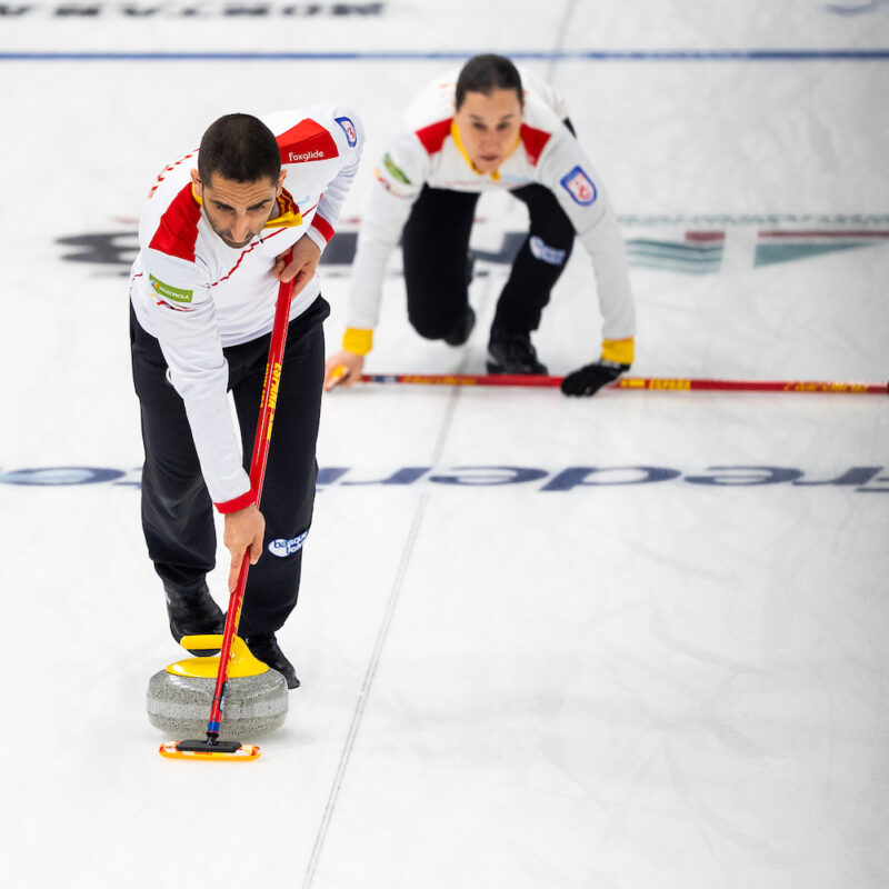 FEDHIELO, España termina en 20ª posición el Mundial de Dobles Mixtos 2025, Real Federación Española Deportes de Hielo