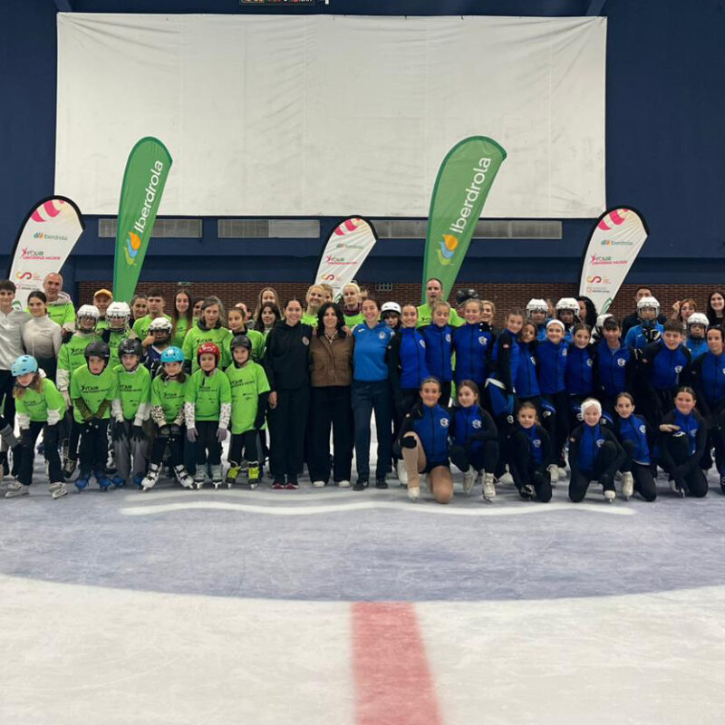 FEDHIELO, La RFEDH participa en el Tour Universo Mujer de San Sebastián, Real Federación Española Deportes de Hielo