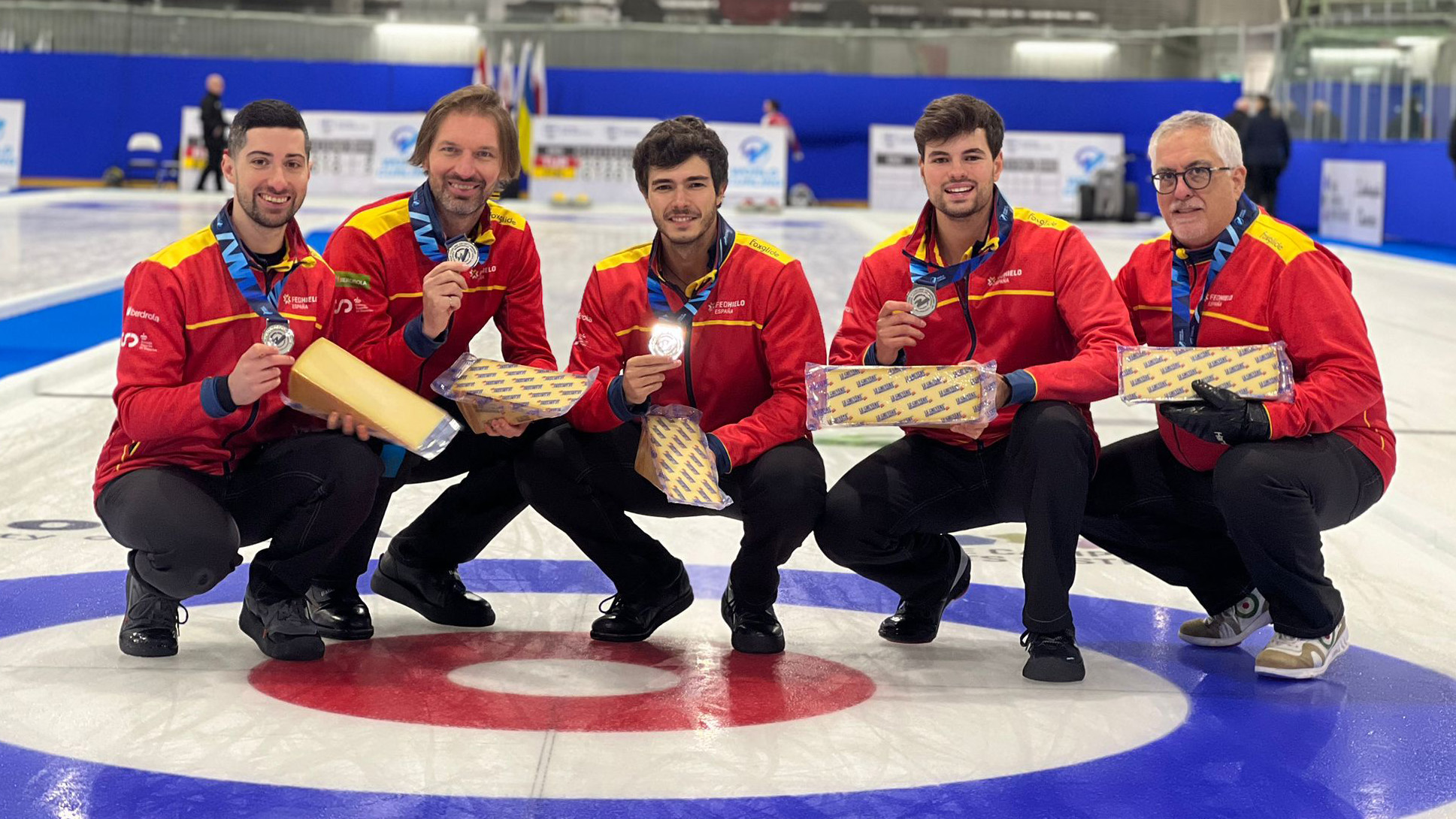 , España conquista la plata en el Europeo-B y asciende a División A, Real Federación Española Deportes de Hielo