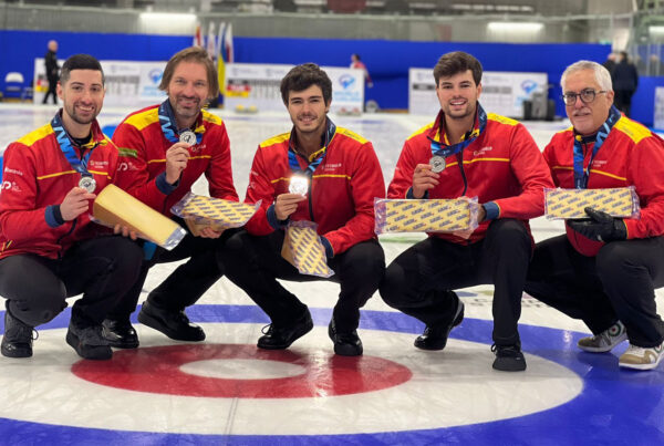 , España conquista la plata en el Europeo-B y asciende a División A, Real Federación Española Deportes de Hielo