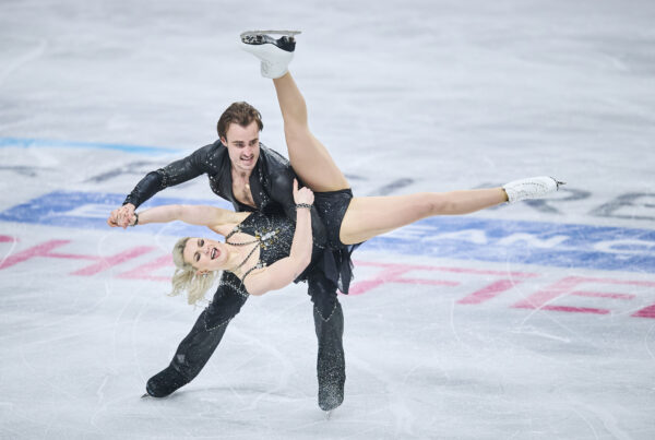 , Olivia Smart & Tim Dieck finalizan s&eacute;ptimos en Sheffield, Real Federaci&oacute;n Espa&ntilde;ola Deportes de Hielo