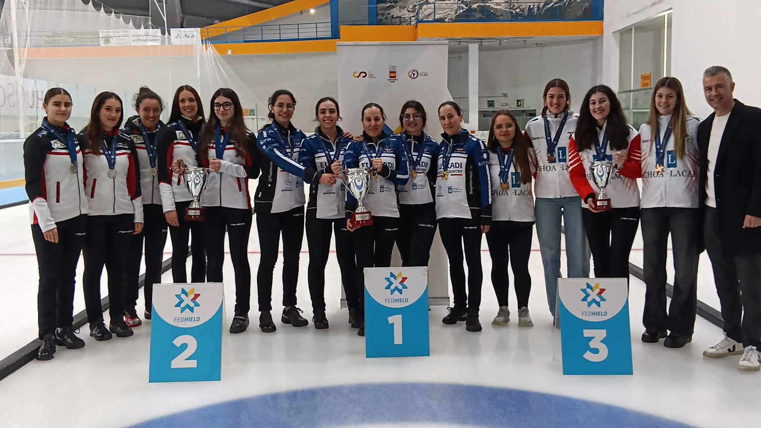, El Txuri-Berri suma su noveno oro en el Campeonato de Espa&ntilde;a femenino, Real Federaci&oacute;n Espa&ntilde;ola Deportes de Hielo